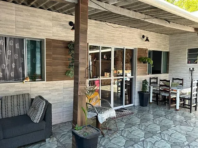 Casa com 250m² 4 quartos e 3 banheiros, à venda, no bairro Jardim Aeroporto III em Mogi das Cruzes