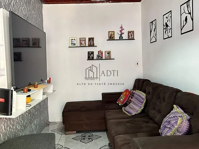 Casa com 250m² 4 quartos e 3 banheiros, à venda, no bairro Jardim Aeroporto III em Mogi das Cruzes