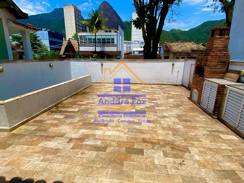 Casa, 5 quartos, 259 m² - Foto 1