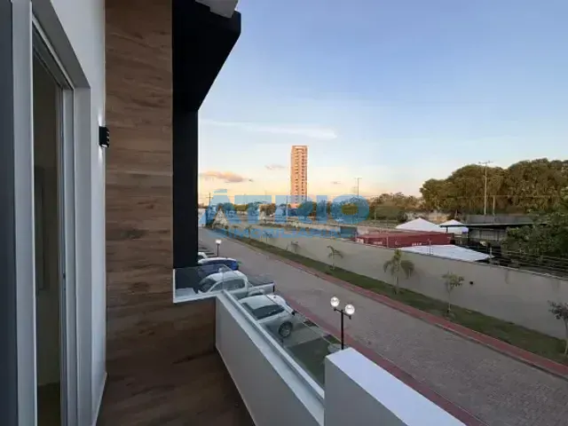 Casa com 113m² 3 quartos e 3 banheiros, para alugar, no bairro Caçari em Boa Vista