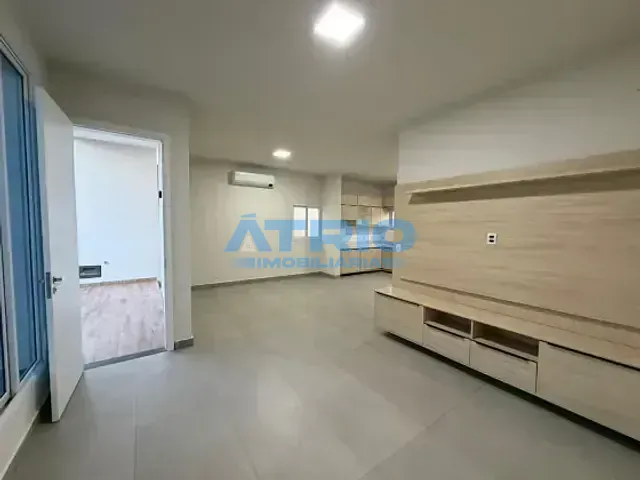 Casa com 113m² 3 quartos e 3 banheiros, para alugar, no bairro Caçari em Boa Vista