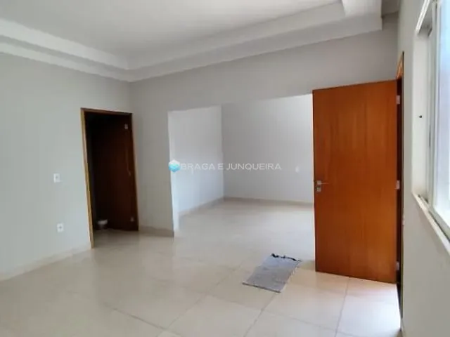 Casa com 180m² 3 quartos e 3 banheiros, para alugar, no bairro Jardim São Paulo em Cedral