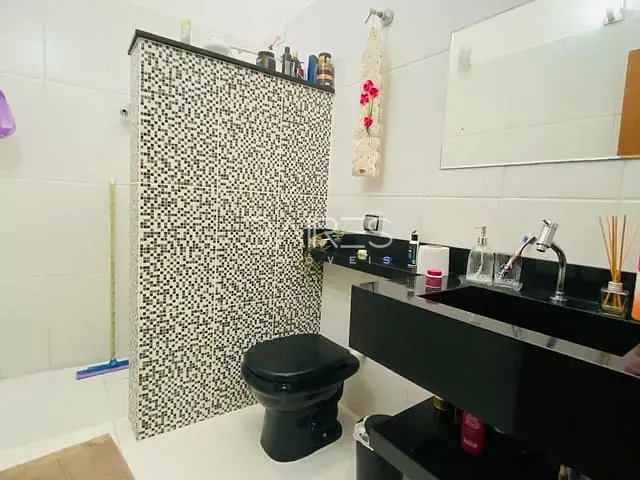 Casa com 250m² 3 quartos e 1 banheiro, à venda, no bairro Aparecida em Bragança Paulista