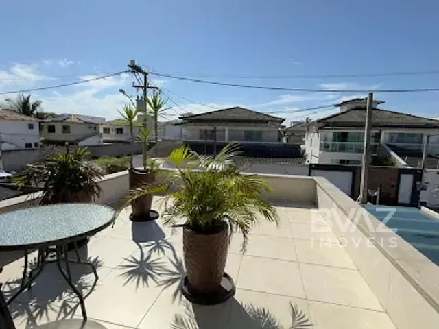 Casa com 225m² 4 quartos e 6 banheiros, à venda, no bairro Portinho em Cabo Frio