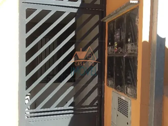 Casa com 70m² 2 quartos e 2 banheiros, para alugar, no bairro Vila Clara em Cotia