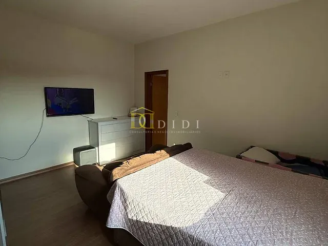Casa 5 quartos e 4 banheiros, à venda, no bairro Jardim Julita em Porto Feliz