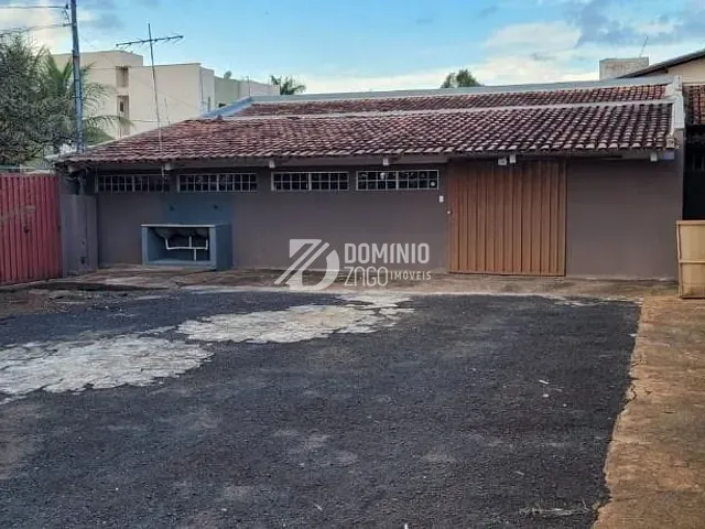 Casa com 325m² 2 quartos e 2 banheiros, à venda, no bairro Olinda em Uberaba
