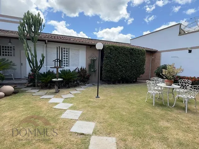 Casa com 369m² 4 quartos e 3 banheiros, à venda, no bairro Cariru em Ipatinga