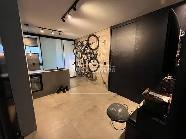 Casa com 500m² 3 quartos e 4 banheiros, à venda, no bairro Recanto do Salto em Londrina