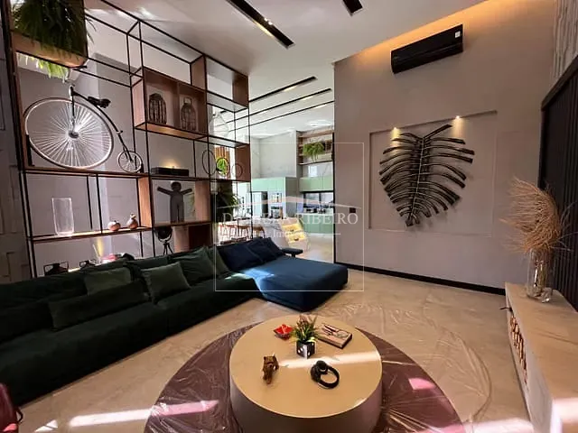 Casa com 500m² 3 quartos e 4 banheiros, à venda, no bairro Recanto do Salto em Londrina