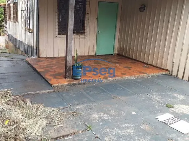 Casa com 562m² 3 quartos e 1 banheiro, à venda, no bairro Centro em Londrina