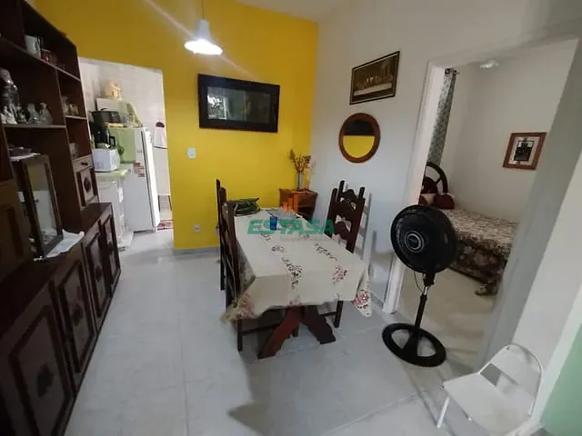 Casa 2 quartos e 1 banheiro, à venda, no bairro Maracanã em Rio de Janeiro