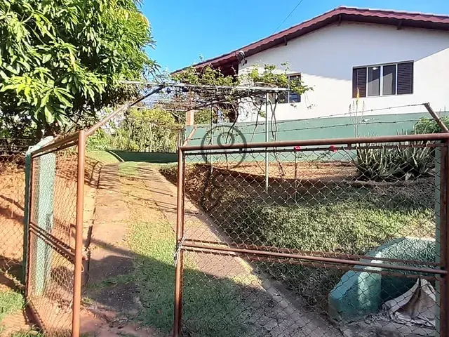 Casa com 1200m² 2 quartos e 1 banheiro, à venda, no bairro Parque da Fazenda em Itatiba