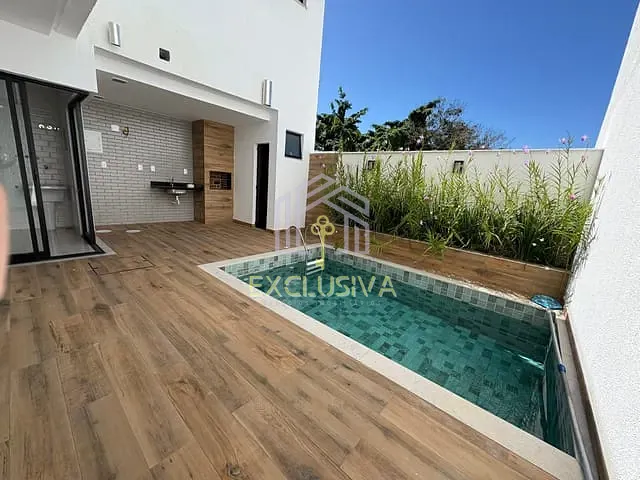 Casa com 265m² 4 quartos e 6 banheiros, à venda, no bairro Jardim Guanabara em Rio de Janeiro