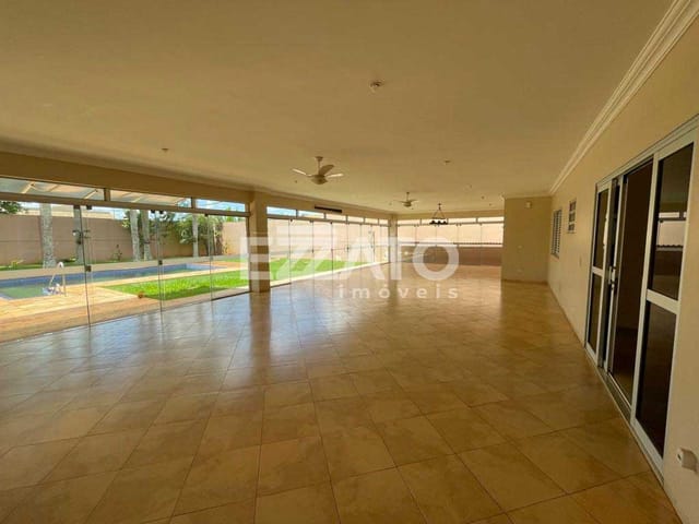 Casa com 1200m² 4 quartos e 4 banheiros, à venda, no bairro Jardim Mônaco em Dourados