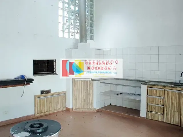 Casa com 1400m² 4 quartos e 3 banheiros, à venda ou para alugar, no bairro Horto Florestal em São Paulo