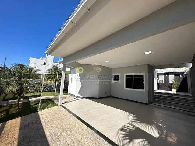 Casa com 363m² 3 quartos e 4 banheiros, para alugar, no bairro Cidade Universitária Pedra Branca em Palhoça