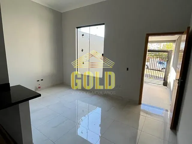 Casa com 125m² 3 quartos e 2 banheiros, à venda, no bairro Michael Licha em Londrina