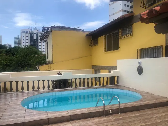 Casa 6 quartos e 1 banheiro, à venda ou para alugar, no bairro Jardim Apipema em Salvador
