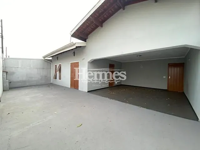 Casa com 360m² 3 quartos e 2 banheiros, à venda, no bairro Nossa Senhora Aparecida em Paulínia