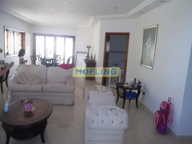 Casa com 1m², à venda, no bairro Cidade Jardim em Rio Claro