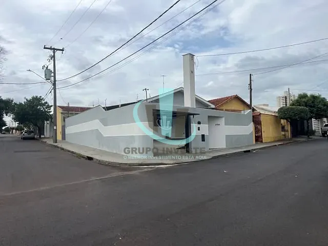 Casa com 298m² 3 quartos e 2 banheiros, à venda, no bairro SANTA ANGELINA em ARARAQUARA