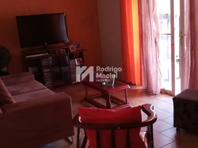 Casa com 525m², à venda, no bairro Imbiribeira em Recife