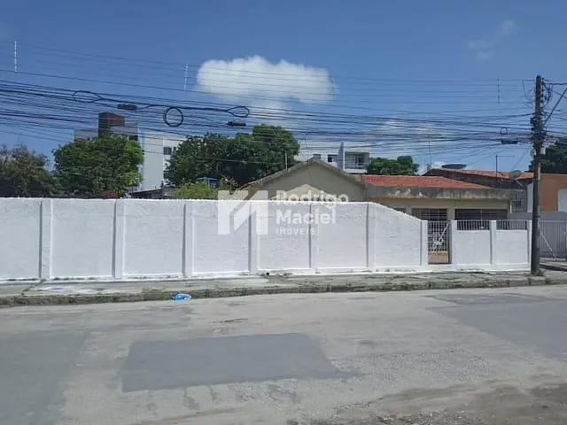 Casa com 525m², à venda, no bairro Imbiribeira em Recife