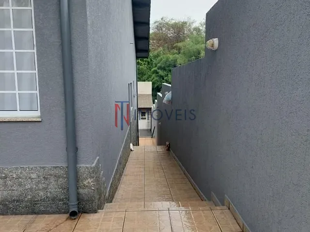 Casa com 450m², à venda, no bairro Jardim Marginal em Bom Jesus dos Perdões
