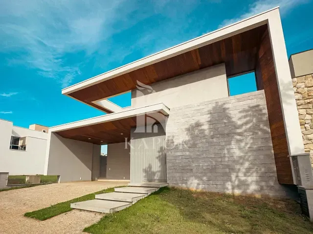 Casa com 363m² 4 quartos e 4 banheiros, à venda, no bairro Parque Brasil 500 em Paulínia