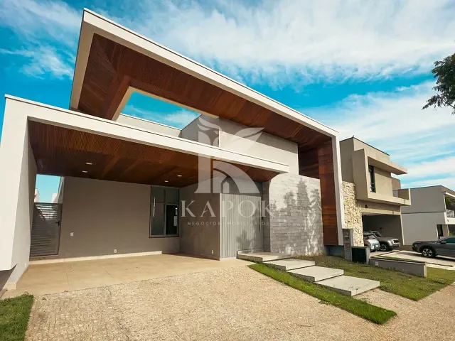 Casa com 363m² 4 quartos e 4 banheiros, à venda, no bairro Parque Brasil 500 em Paulínia