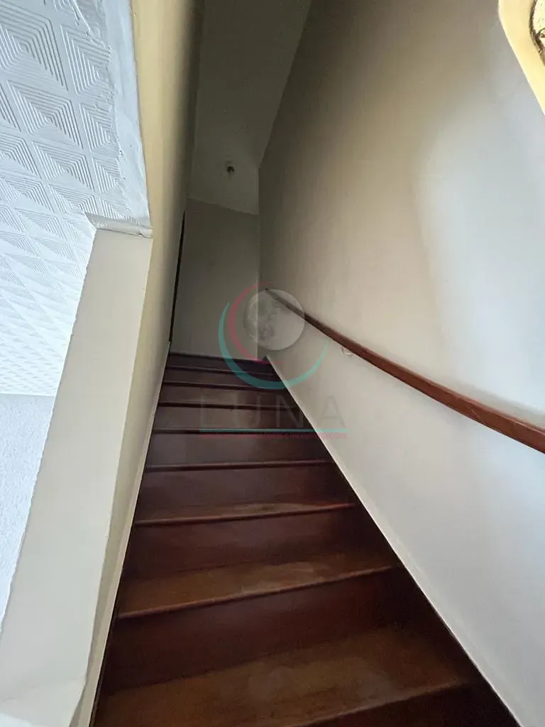 Casa, 6 quartos, 260 m² - Foto 9