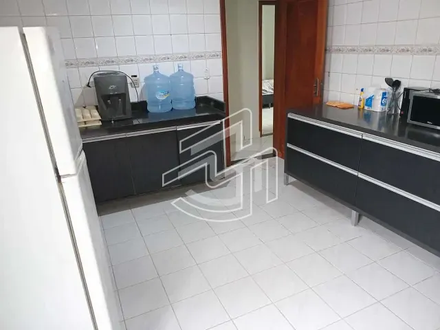 Casa 4 quartos e 3 banheiros, à venda ou para alugar, no bairro Tenoné em Belém