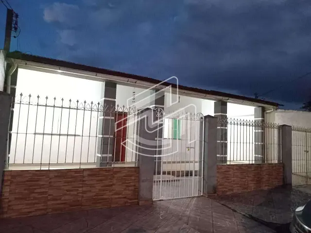 Casa 4 quartos e 3 banheiros, à venda ou para alugar, no bairro Tenoné em Belém