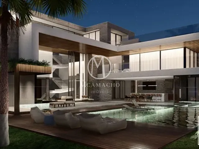Casa com 1100m² 6 quartos e 8 banheiros, à venda, no bairro Barra da Tijuca em Rio de Janeiro