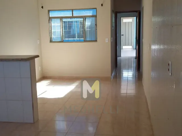 Casa com 232m² 2 quartos e 2 banheiros, à venda, no bairro Jardim Boa Esperança II em Serrana