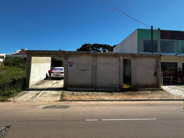 Casa com 216m² 3 quartos e 2 banheiros, à venda, no bairro Eucaliptos em Fazenda Rio Grande