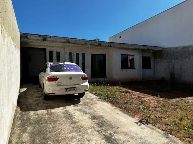 Casa com 216m² 3 quartos e 2 banheiros, à venda, no bairro Eucaliptos em Fazenda Rio Grande