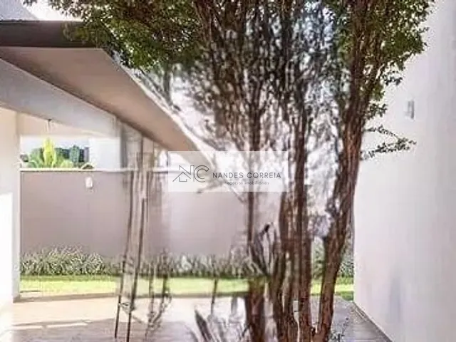 Casa com 500m² 4 quartos e 5 banheiros, à venda, no bairro Recanto do Salto em Londrina