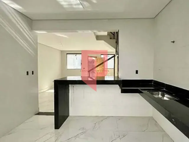 Casa com 142m² 3 quartos e 2 banheiros, à venda, no bairro Santa Amélia em Belo Horizonte