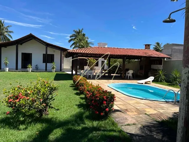 Casa com 1365m² 5 quartos e 5 banheiros, à venda, no bairro Olivença em Ilhéus