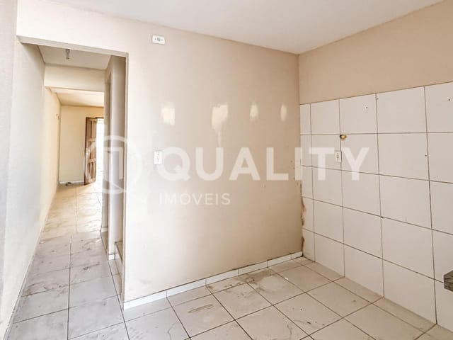 Casa com 75m² 2 quartos e 1 banheiro, à venda, no bairro Siqueira em Fortaleza