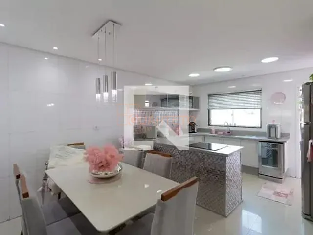 Casa com 121m² 3 quartos e 3 banheiros, à venda, no bairro Vila Guilhermina em São Paulo