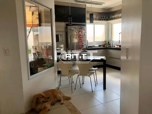 Casa com 330m² 4 quartos e 2 banheiros, à venda, no bairro Chácara das Nações em Valinhos