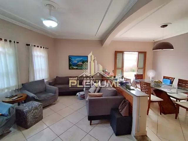 Casa com 308m² 3 quartos e 3 banheiros, à venda, no bairro Cidade Claret em Rio Claro