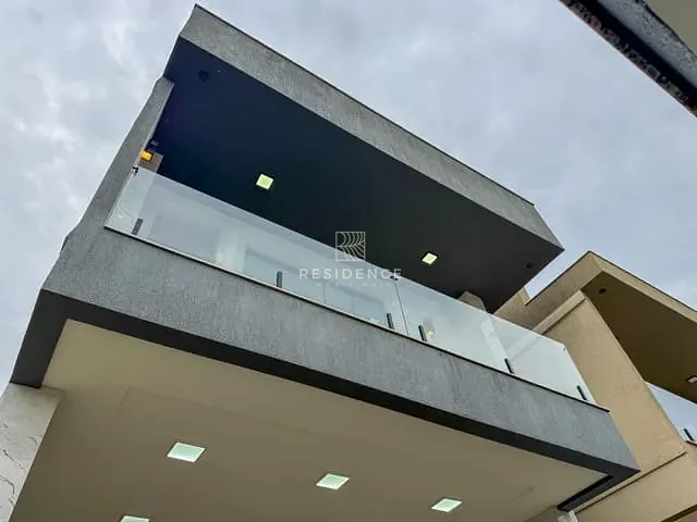 Casa 3 quartos e 3 banheiros, à venda, no bairro Jardim Belvedere em Volta Redonda