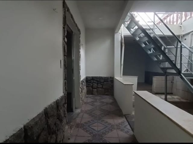 Casa com 318m² 3 quartos e 4 banheiros, à venda, no bairro Bom Pastor em Juiz de Fora