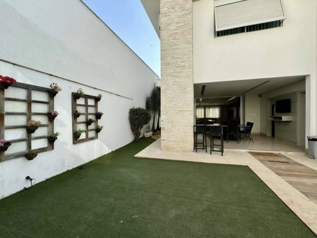 Casa 4 quartos e 5 banheiros, para alugar, no bairro Paquetá em Belo Horizonte