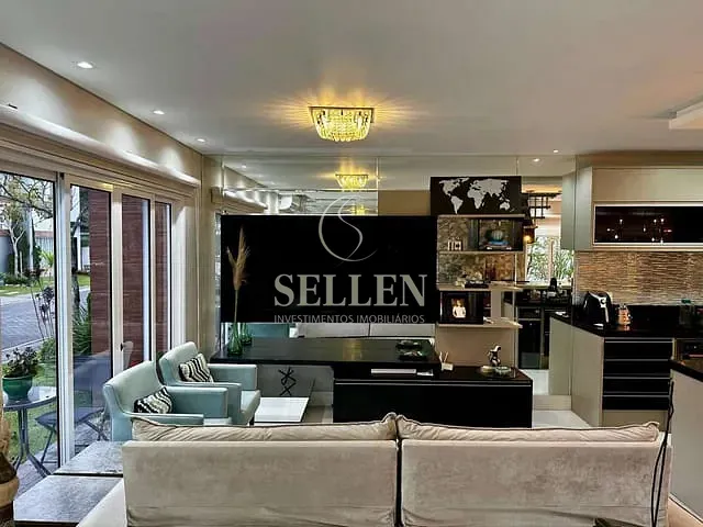 Casa com 275m² 3 quartos e 3 banheiros, à venda, no bairro São Judas Tadeu em Balneário Camboriú