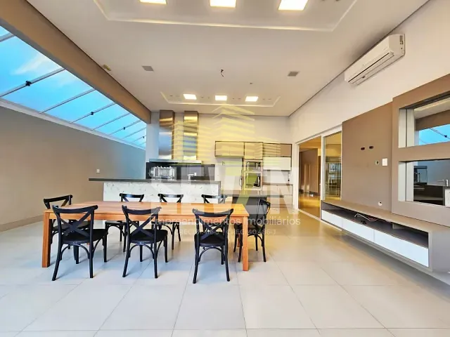 Casa com 490m², à venda, no bairro Residencial Jardim Estoril V em Bauru